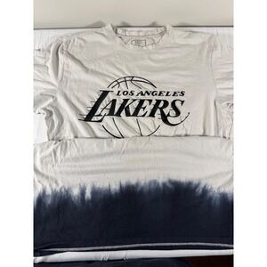FISLL Los Angeles Lakers Dip Dye Graphic T-Shirt Mens Cream Black NBA Basketball